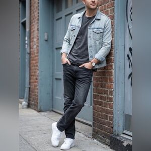 American Eagle Outfitters Men's Slim Jeans in Washed Black